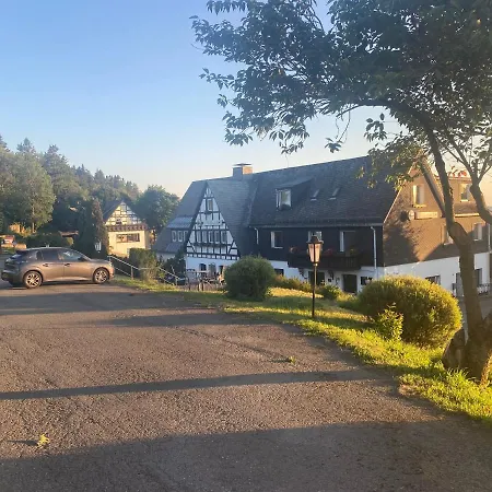 Szálloda Lenneplaetze