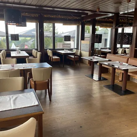 Hotel Lenneplaetze 3*