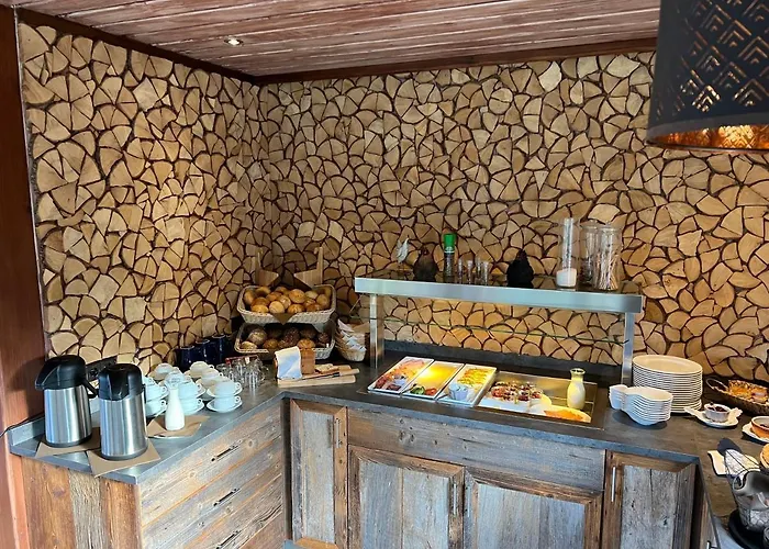 Hotel Lenneplaetze 3*